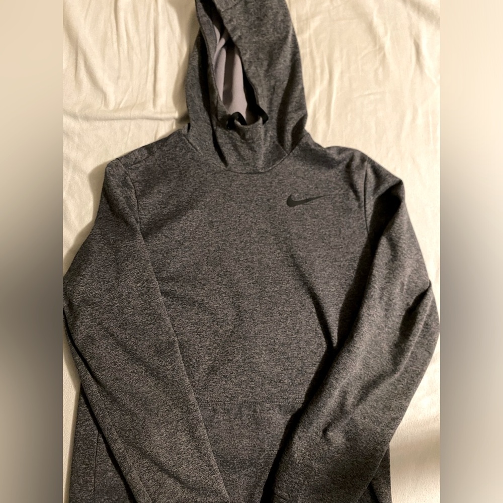 nike hoodie
